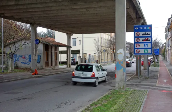 Župana občin Nova Gorica in Brda sta na vlado in notranje 
ministrstvo naslovila dopis s prošnjo, da se dvolastnike zemljišč 
znova uvrsti med izjeme pri prehajanju državne meje z Italijo brez 
predhodnega testiranja ali karantene.