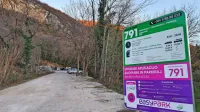 Po novem je parkiranje  na območju plezališča Mišja peč v Ospu 
plačljivo.
