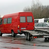 Ustavili in preverili so skupno 45 tovornih vozil, od tega 15 
slovenskih, 20 tovornjakov je bilo iz držav  članic  Evropske unije  in  
deset  tovornih  vozil  iz drugih držav. 