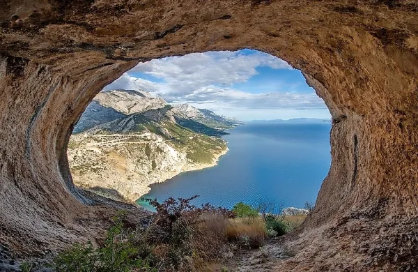 V ospredju promocijske kampanje bodo naravne lepote, peš poti, 
ponudba hrane in vin ter navtičnega turizma.