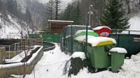 Občino Cerkno čaka zakonita ureditev premajhnega zbirnega centra odpadkov, občane pa zaradi 
zadrževanja cen njihovega odvoza znatna podražitev.
