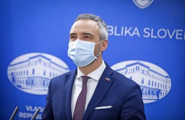 Minister Janez Cigler Kralj