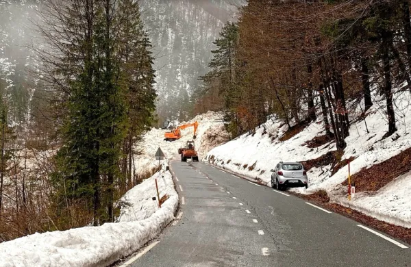 Na Bov&scaron;kem nadaljujejo s sanacijo plazov