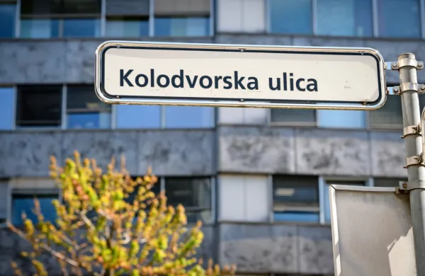 Programski svet RTV Slovenija je za novega generalnega direktorja 
imenoval trenutnega predsednika nadzornega sveta Andreja 
Graha Whatmougha. 