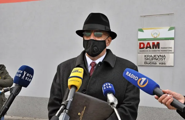 Vlada je za generalnega direktorja policije danes imenovala 
Antona Olaja. 