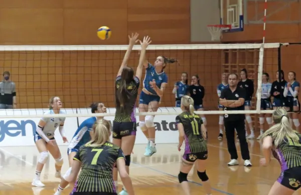 Odbojkarice Gen-i volleyja (v napadu) so že drugič  zapored izgubile  točke proti Krimu.