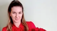 Kdor si dandanes zaželi cvetja, ga naroči po telefonu, dostavijo pa 
mu ga lahko tudi na dom.