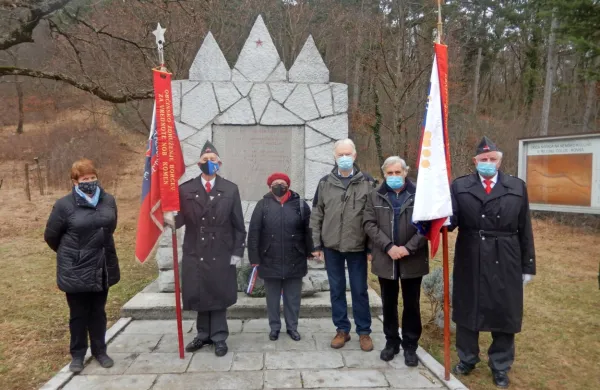 Počastili spomin na borce, ki so padli za domovino pred 77 leti