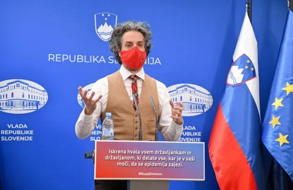 Glavni epidemiolog v državi in predstojnik Centra za nalezljive 
bolezni na NIJZ Mario Fafangel