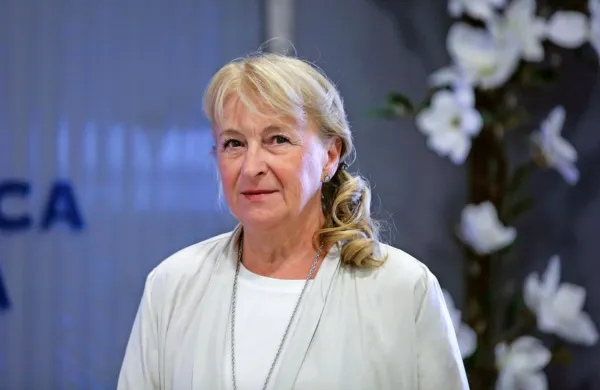  Silvana Šonc

