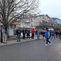 V Ankaranu tolik&scaron;na gneča, da so testi po&scaron;li že pred 17. uro