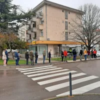 V Ankaranu tolik&scaron;na gneča, da so testi po&scaron;li že pred 17. uro