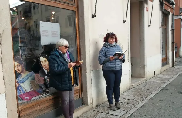 Kultura vendarle iz karantene stopila na ulico