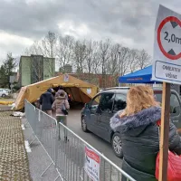 Opozarjajo na težave pri dostopu do testiranj