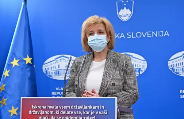 Vodja svetovalne skupine pri ministrstvu za zdravje Bojana 
Beović