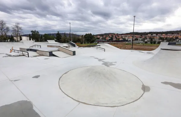 Koprski skate park je odprt
