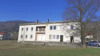 Obnovo vaškega doma bo sofinanciralo tudi ministrstvo za obrambo, saj bo del občasno na voljo tudi 
vojakom.