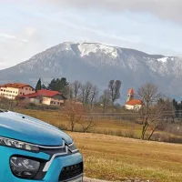 Nanos je s stare ceste videti drugače.