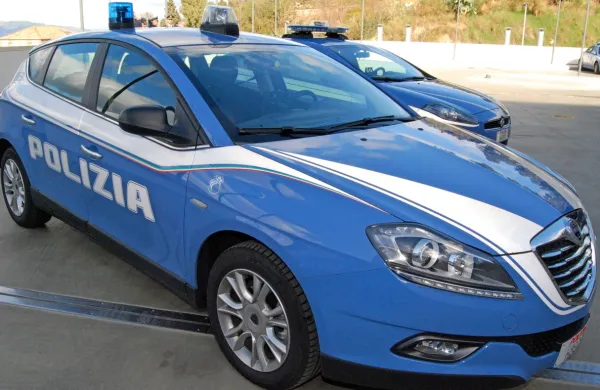V Italiji so aretirali domnevnega pomagača pri napadih v Parizu 
leta 2015. Fotografija je simbolična.