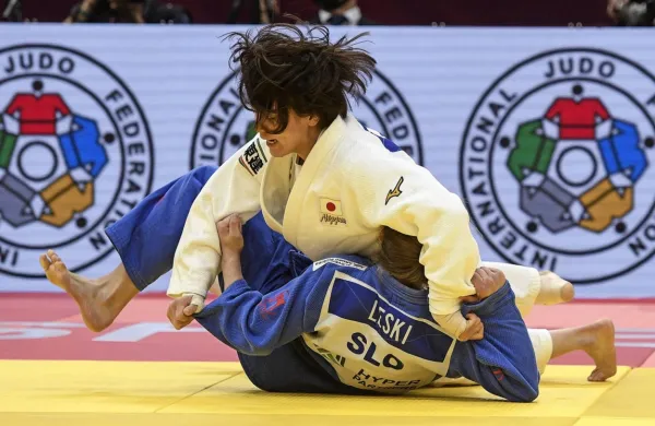 Le&scaron;kijeva do finala v Uzbekistanu
