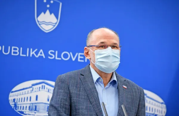   Koordinator za logistični del množičnega cepljenja proti covidu-19 
Jelko Kacin