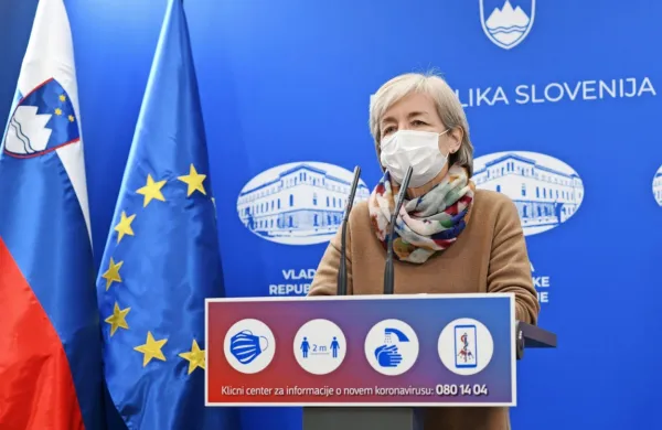 Nacionalna koordinatorica programa cepljenja iz NIJZ Marta Grgič 
Vitek