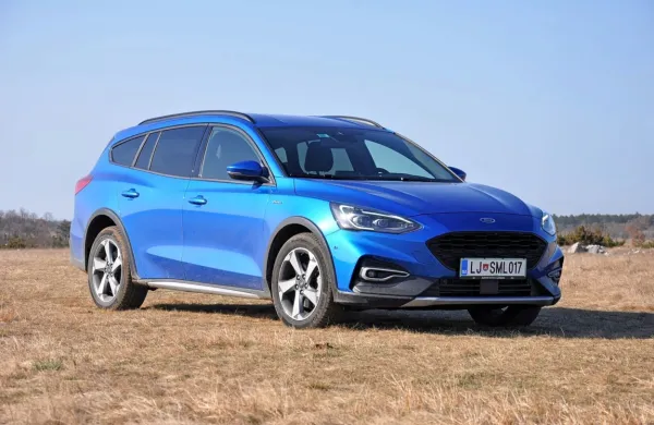 Ford pri novi generaciji focusa nadaljuje tradicijo s terensko 
verzijo active, s čimer avto postaja vsestransko uporaben.