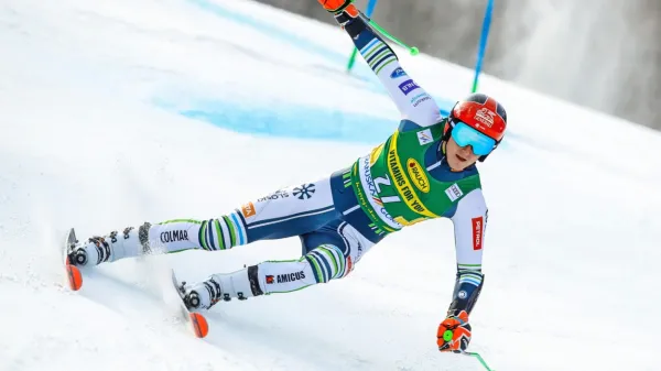 Štefan Hadalin je v četrtfinalu premagal Avstrijca Adriana Pertla.
