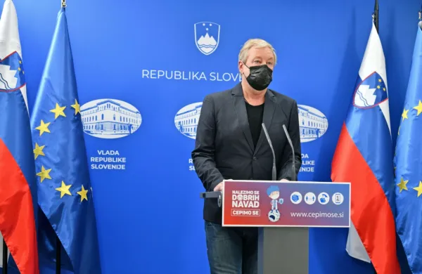  Borut Štrukelj s Fakultete za farmacijo v Ljubljani