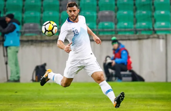 Bojan Jokić je še zadnji predstavnik t.i. diamantne generacije v 
izbrani vrsti. Najbrž bo kmalu rekorder po številu nastopov za 
reprezentanco.