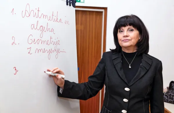 Z 19. marcem je dr. Mara Cotič uradno pričela nov mandat kot 
dekanja Pedagoške fakultete Univerze na Primorskem. 