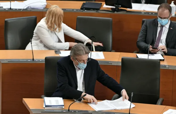 Minister za kulturo Vasko Simoniti