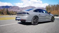 Peugeot 508 PSE v Sloveniji stane 60.490 evrov oziroma 61.990 
evrov, če  kupec izbere karavansko izvedbo.