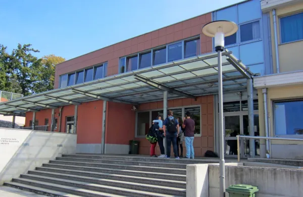 Okužbe  v osnovni šoli v Sežani so se ta teden umirile.