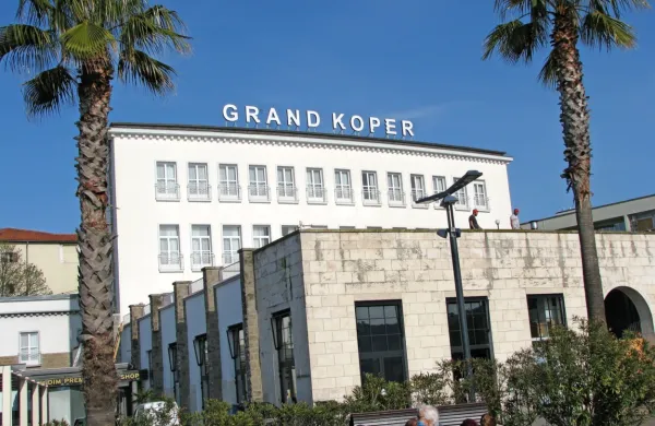 Hotel Koper bo postal Hotel Grand Koper