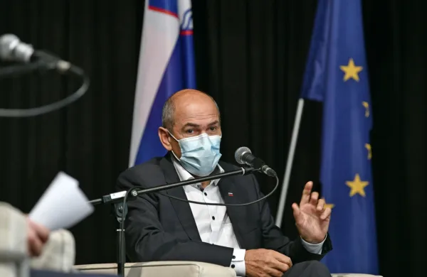 Premier Janez Janša