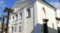 Občina se nadeja, da bo za  gradbeno dovoljenje za celovito obnovo stavbe na Verdijevi 1 
zaprosila še letos.   