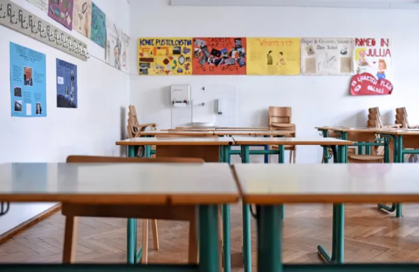 Testi za samotestiranje &scaron;olarjev in dijakov že pri regijskih &scaron;tabih CZ
