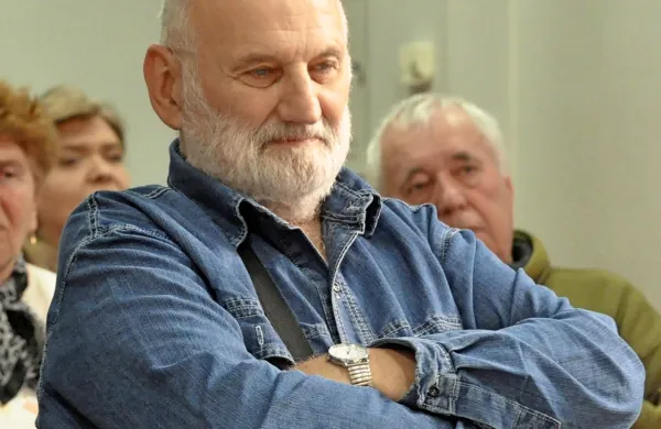 Zoran Simjanović (1946-2021)