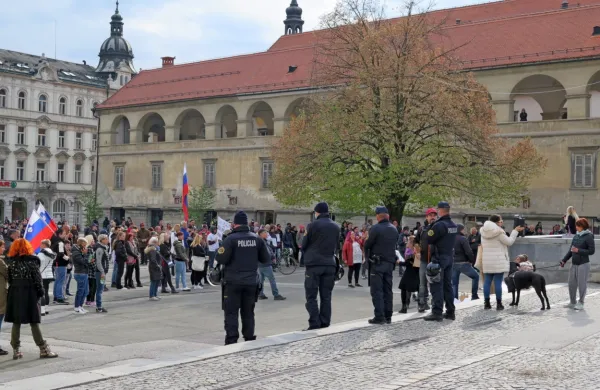 Protestirali v Mariboru