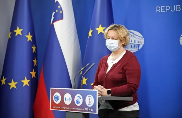 Mateja Logar,  vodja svetovalne skupine pri ministrstvu za zdravje