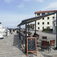 Izola