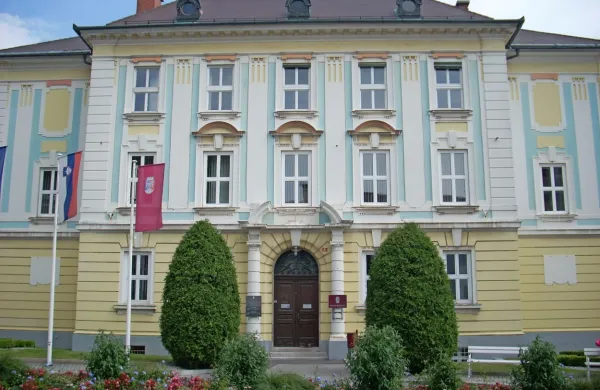 Občina Postojna