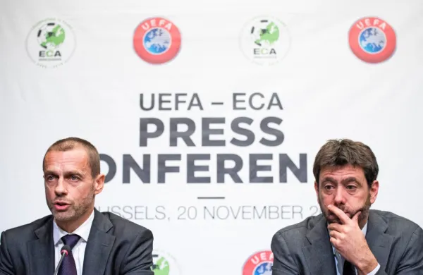  Aleksander Čeferin (levo) bo iz bitke z uporniki prišel še močnejši, 
nogometni status Andree Agnellija pa je vse bolj majav.