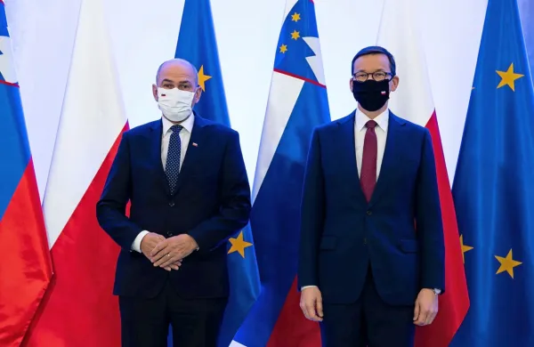 Janez Janša s poljskim kolegom Mateuszem Morawieckim