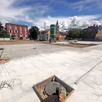 Garažno hi&scaron;o pod Muzejskim trgom bodo odprli sredi maja