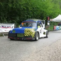   Dirkalni fiat 126 p 

