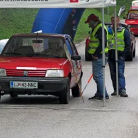 Začela se je odločilna vožnja