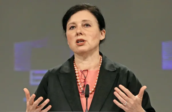 Podpredsednica Evropske komisije Vera Jourova je danes ob 
svetovnem dnevu svobode medijev napovedala obisk Slovenije.
