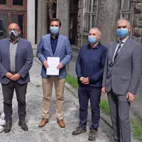 Saša Marušič, Klemen Miklavič, Bor Štrumbelj in Radovan Jereb (z leve) so po sestanku predstavili izsledke študije. 